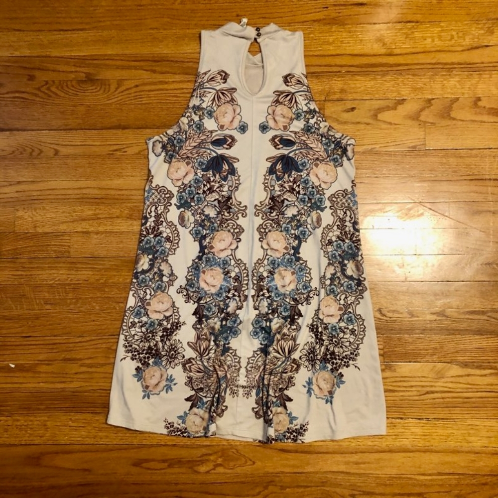 Blu Pepper Mock Neck Sleeveless Swing Dress - Picture 2 of 3
